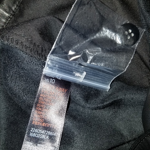 Top Shop Faux Leather Shorts Size 10 - Picture 7 of 8